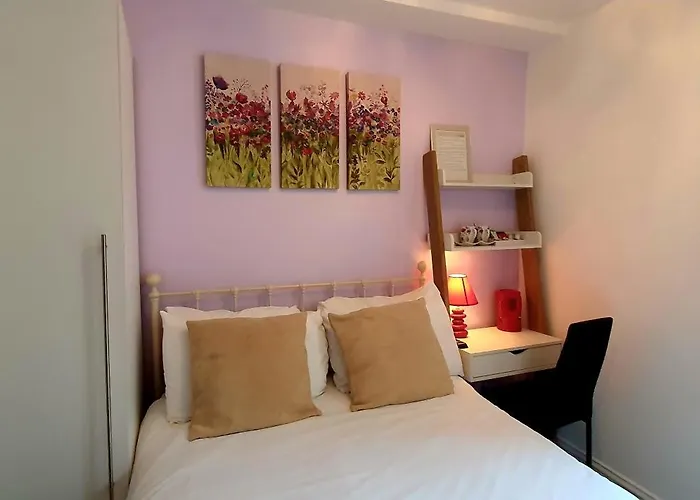 Grand Pier Guest House